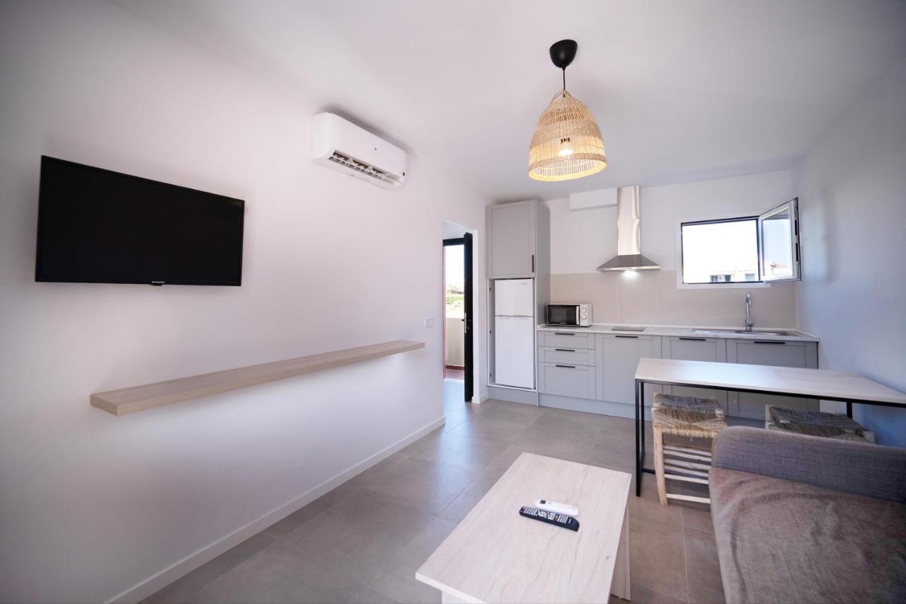 קאלה אן בלאנס Sant Joan Apartaments - Adults Only מראה חיצוני תמונה