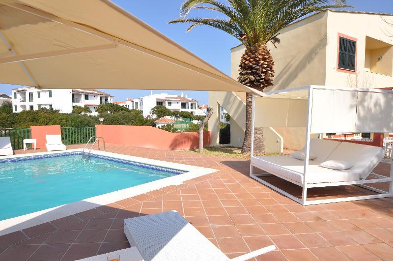 קאלה אן בלאנס Sant Joan Apartaments - Adults Only מראה חיצוני תמונה